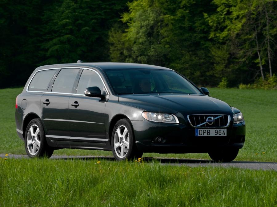  Volvo V70 D5 2009 года  (фото 12 из 12)